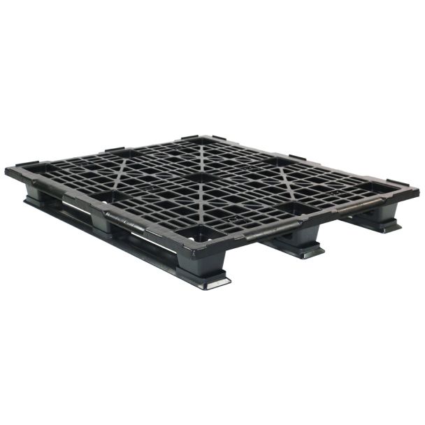 40 x 48 Stackable Mid-Duty 3 Runner Plastic Pallet With Safety Lip - Assembled - Black - OWS PP-O-40-SM7-L - Repose Top